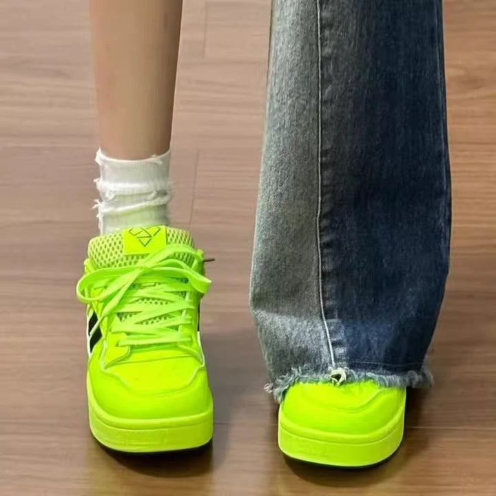 Ladies Trendy Sneakers with Reflective Accents and Cushioning Sole Mune Fashion
