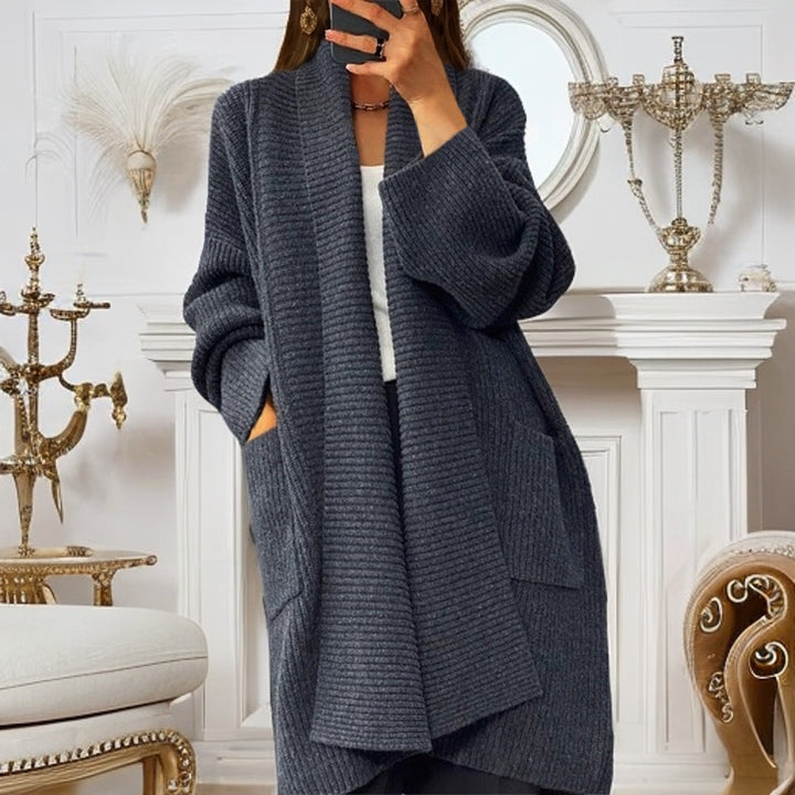 Ladies oversized knitted coat with ribbed structure and patch pockets Mune Fashion