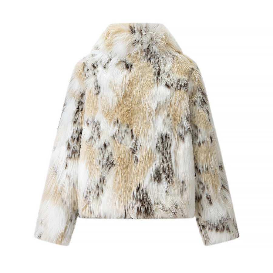 Women's short faux fur jacket in patchwork look with high stand-up collar Mune Fashion