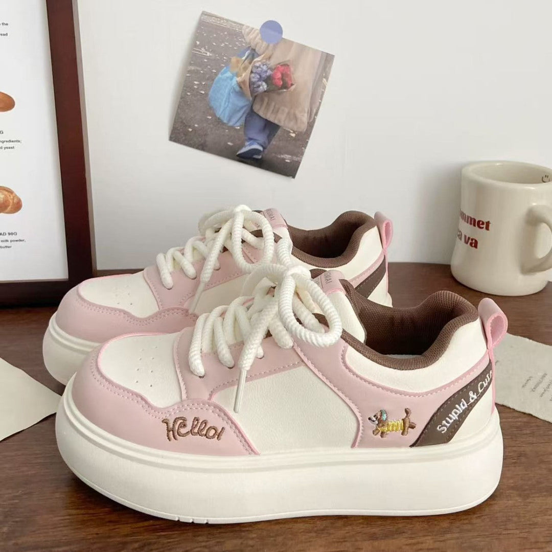 Women's sneakers with playful animal motifs and comfortable cushioning Mune Fashion