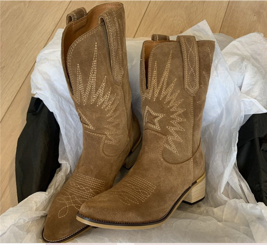 Women's suede western boots with pointed toe and mid-high block heel Mune Fashion