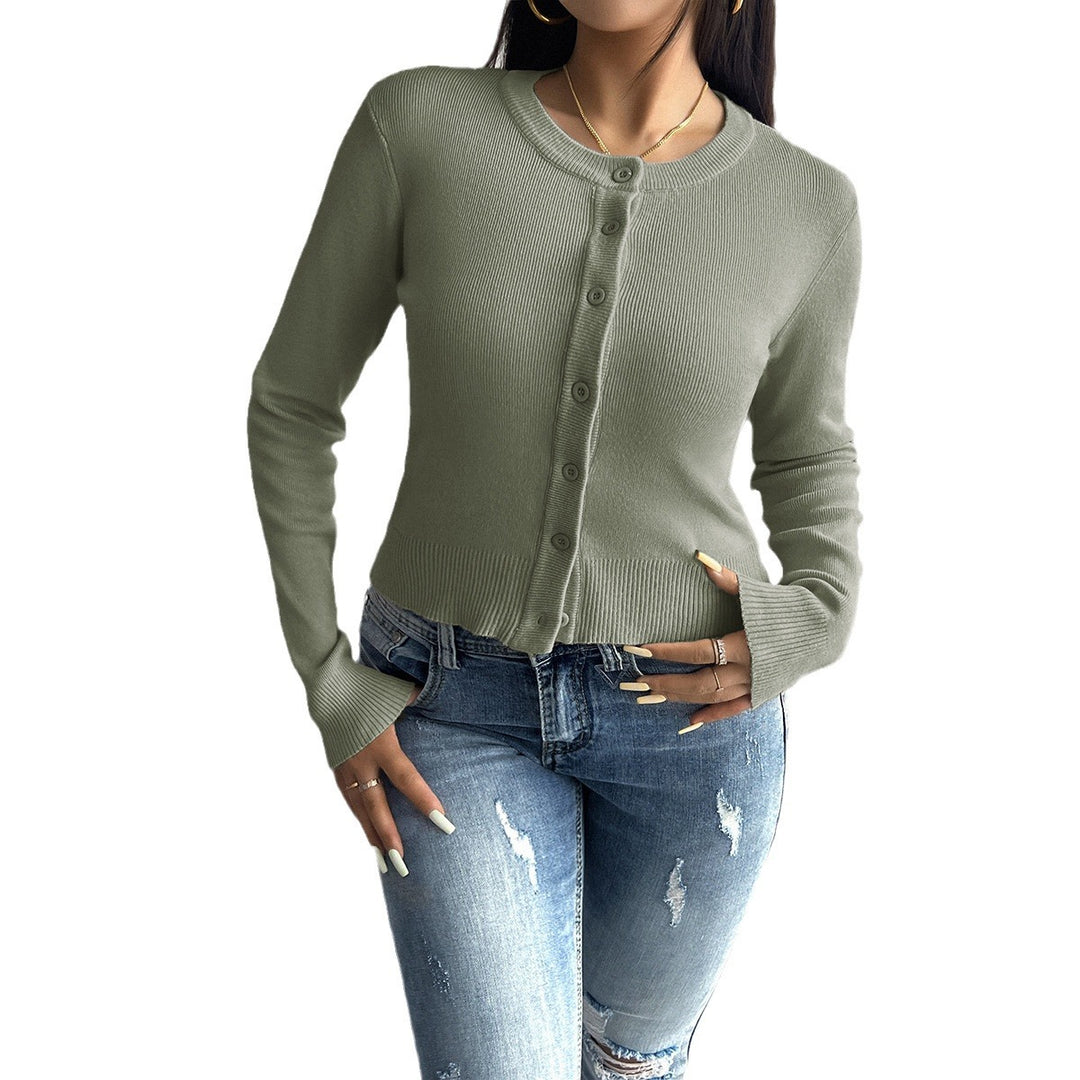 Women's fitted fine-knit cardigan with round neck and decorative button placket Mune Fashion