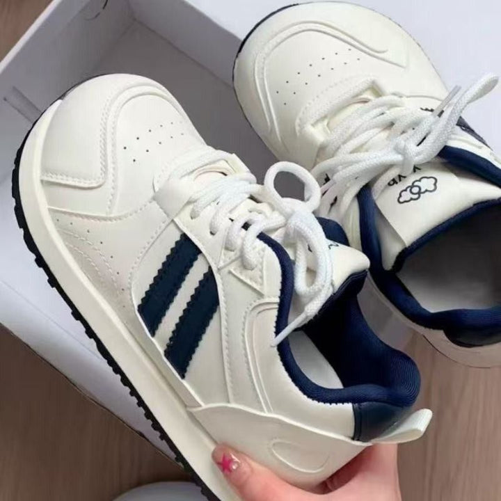 Women’s sporty sneakers with innovative cushioning and breathable construction Mune Fashion