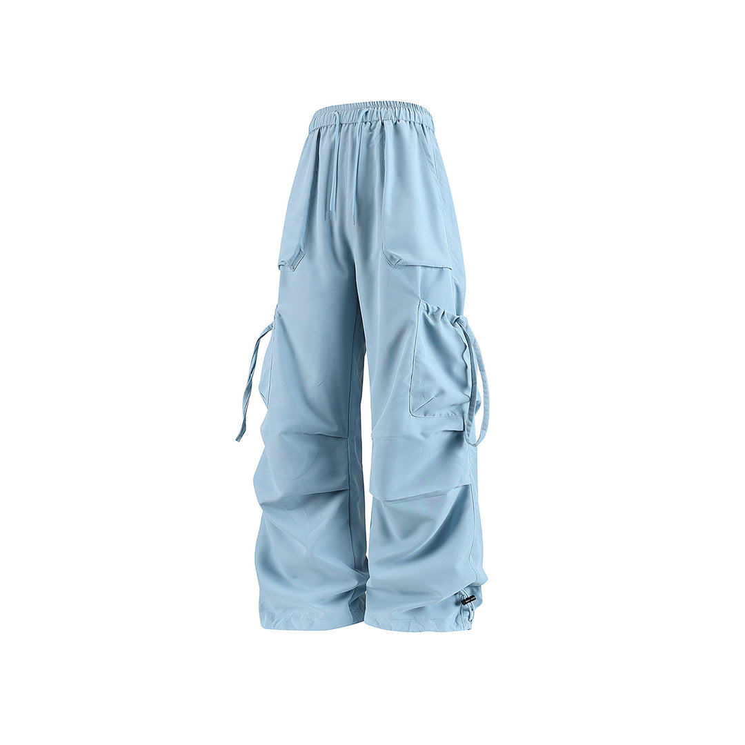 Men's Oversized Cargo Trousers in Baggy Utility Cut with Elastic Waistband, Flap Pockets and Adjustable Hem Closures Mune Fashion