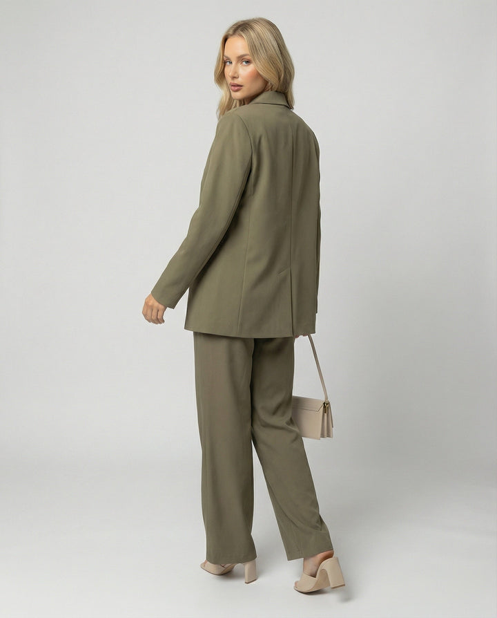 Women's elegant suit set with wide leg pants and modern blazer Mune Fashion