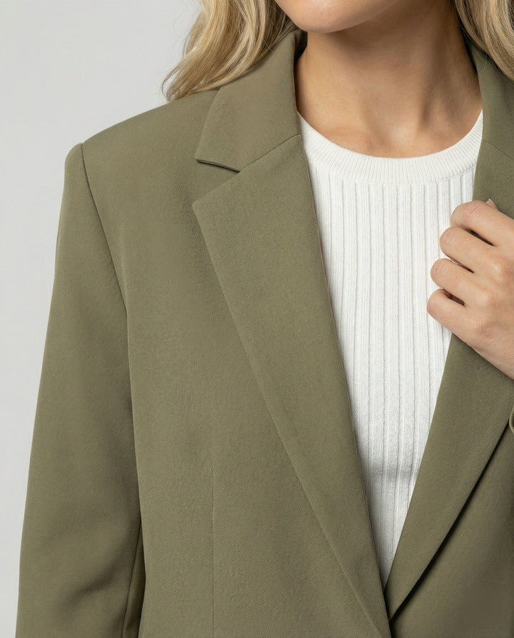 Women's elegant suit set with wide leg pants and modern blazer Mune Fashion