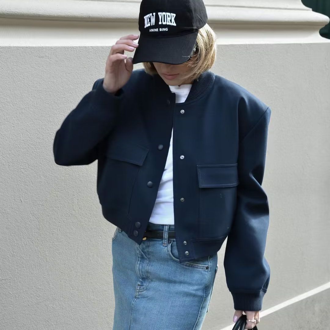 Women's short bomber jacket with leopard print, ribbed cuffs & flap pockets Mune Fashion