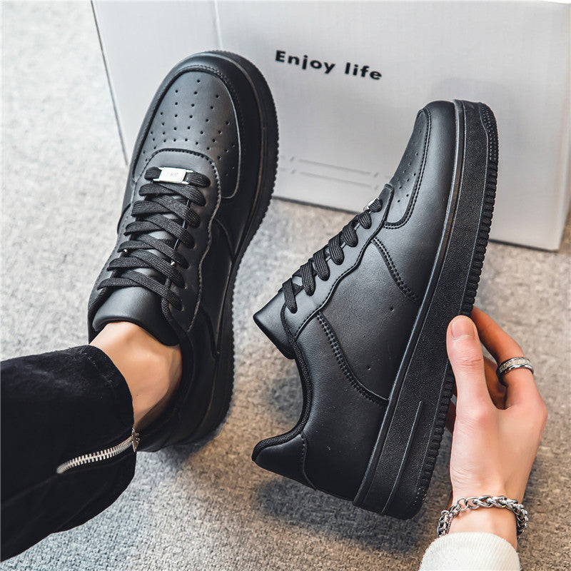 Women’s sporty sneakers with high-quality leather upper and cushioned sole Mune Fashion