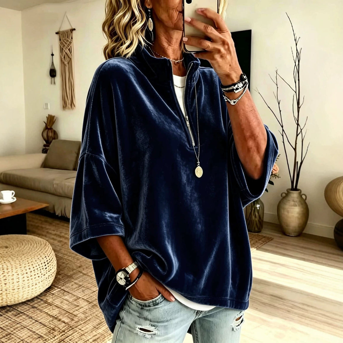 Women's Oversize Velvet Sweater with Short Zipper and Stand-Up Collar Mune Fashion