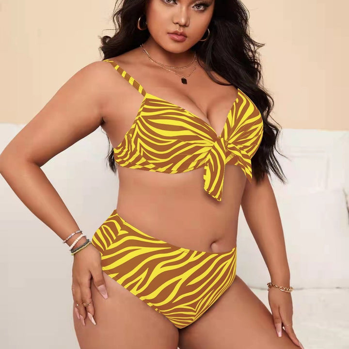 Ladies Bikini Set with playful knot design and high waistband Mune Fashion