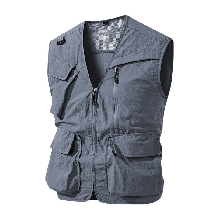 Men's Outdoor Utility Fishing Vest with Breathable Mesh Back and Multifunctional Pockets Mune Fashion
