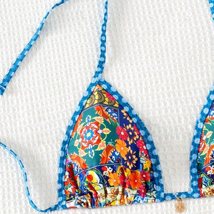 Women's triangle bikini with floral design and adjustable straps Mune Fashion