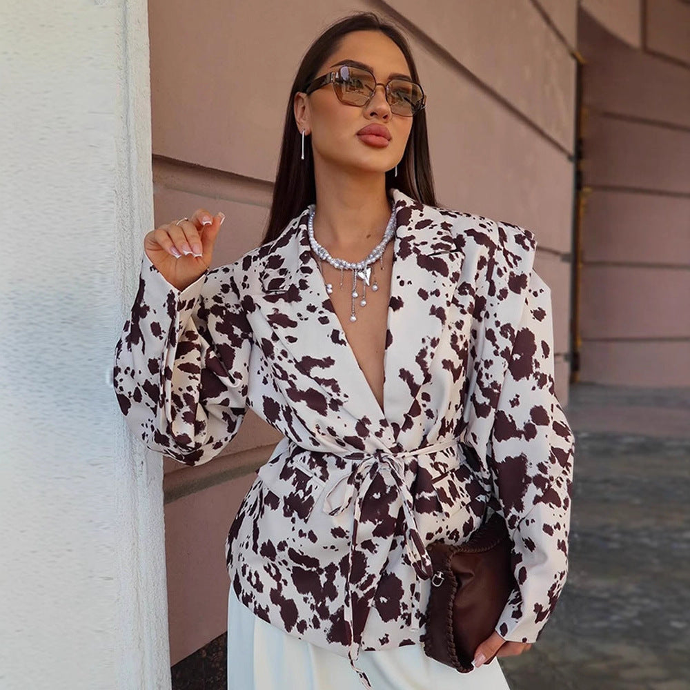 Women's patterned fitted blazer with drawstring belt and dropped shoulders Mune Fashion