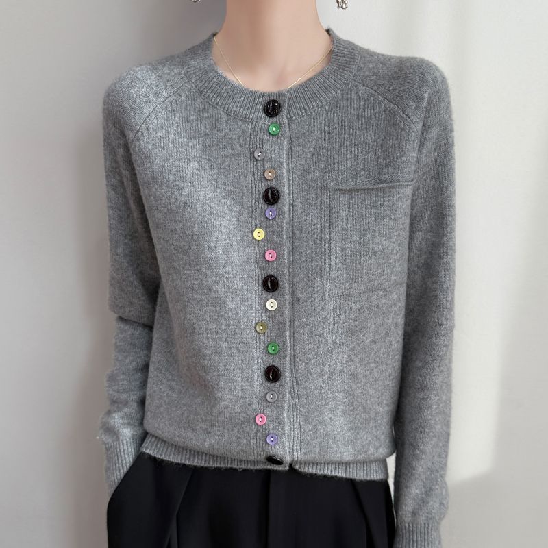 Women's fashionable knit cardigan with colorful buttons Mune Fashion