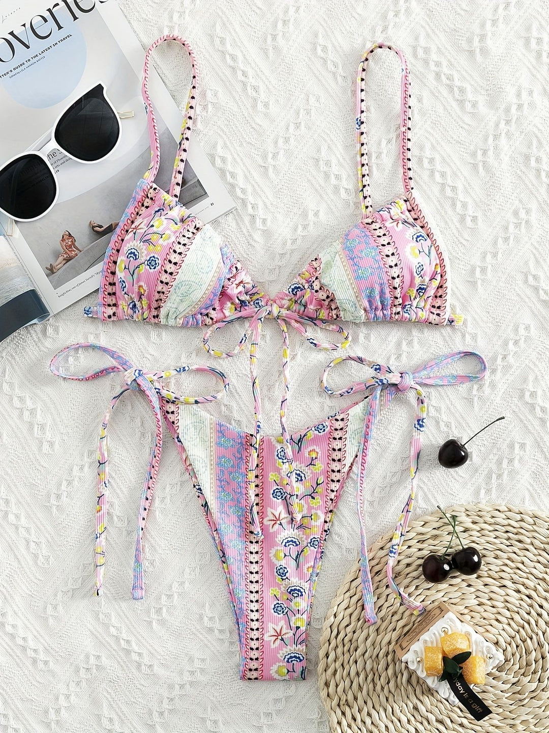 Women Triangle Bikini with playful design and adjustable straps Mune Fashion