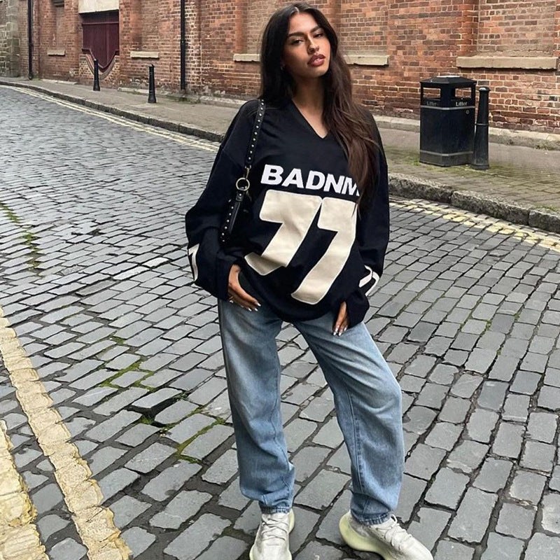 Damen Oversize Sport-Sweatshirt mit V-Ausschnitt und Statement-Print Mune Fashion
