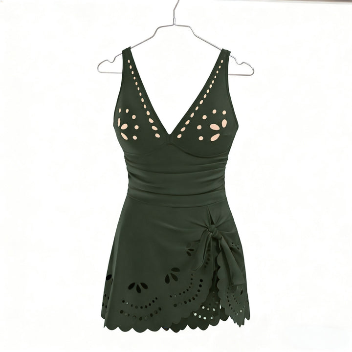 Women's Swimwear with Refined Cut-Outs Mune Fashion