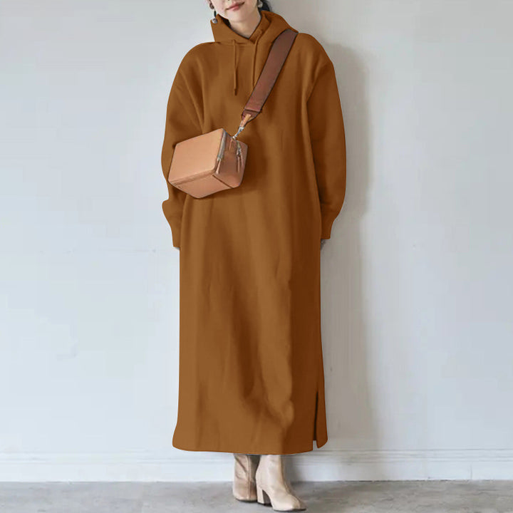 Women’s oversized hoodie maxidress with straight cut and side slit Mune Fashion
