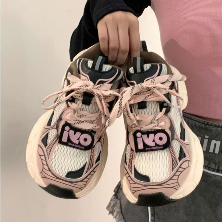 Women's sporty sneakers with breathable mesh and non-slip sole Mune Fashion