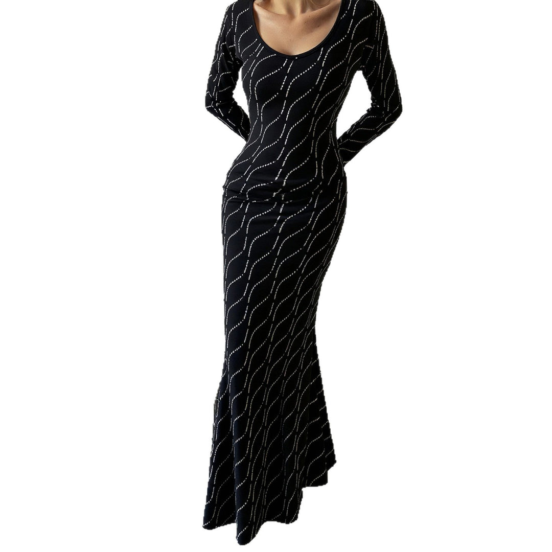 Women's long-sleeved Bodycon Mermaid evening dress with wave rhinestone embellishment Mune Fashion