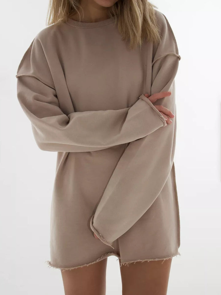Women Oversize Sweatshirt with Raw Hem and Dropped Shoulders Mune Fashion