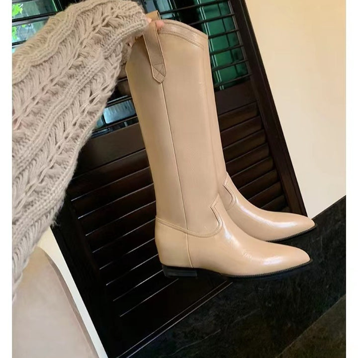 Women's Knee-High Western Boots made of Smooth Leather with Pointed Toe and Low Block Heel Mune Fashion