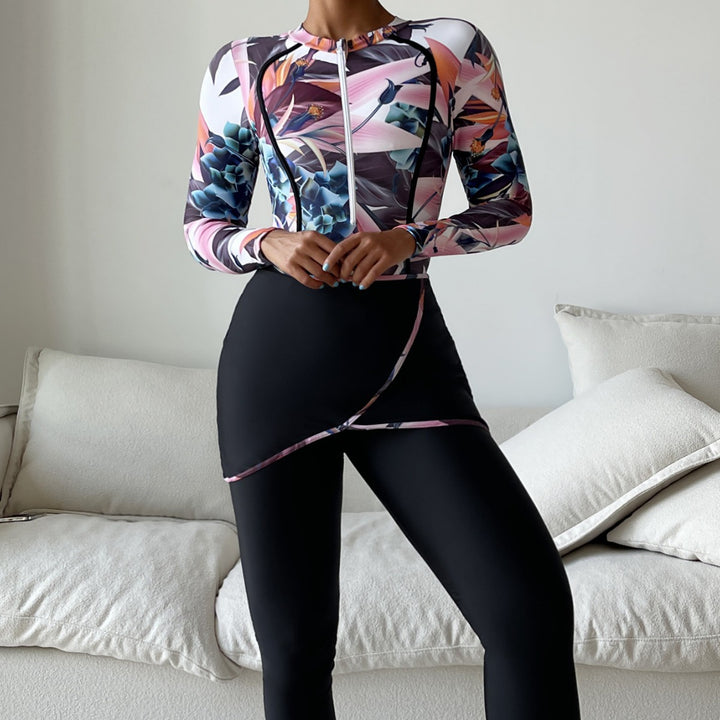 Women's Fashionable Long Sleeve Swimsuit with Floral Design Mune Fashion