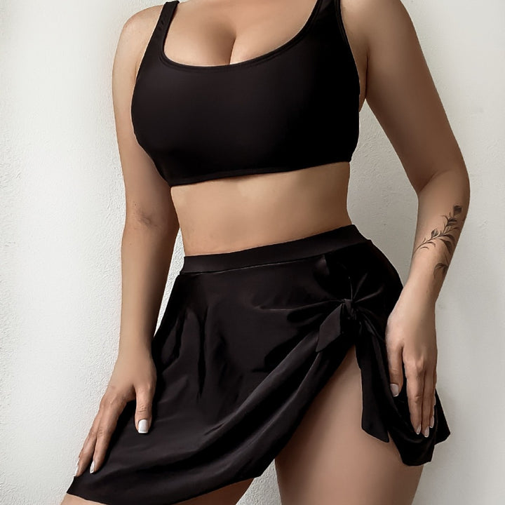 Ladies sporty bathing outfit with flattering skirt Mune Fashion