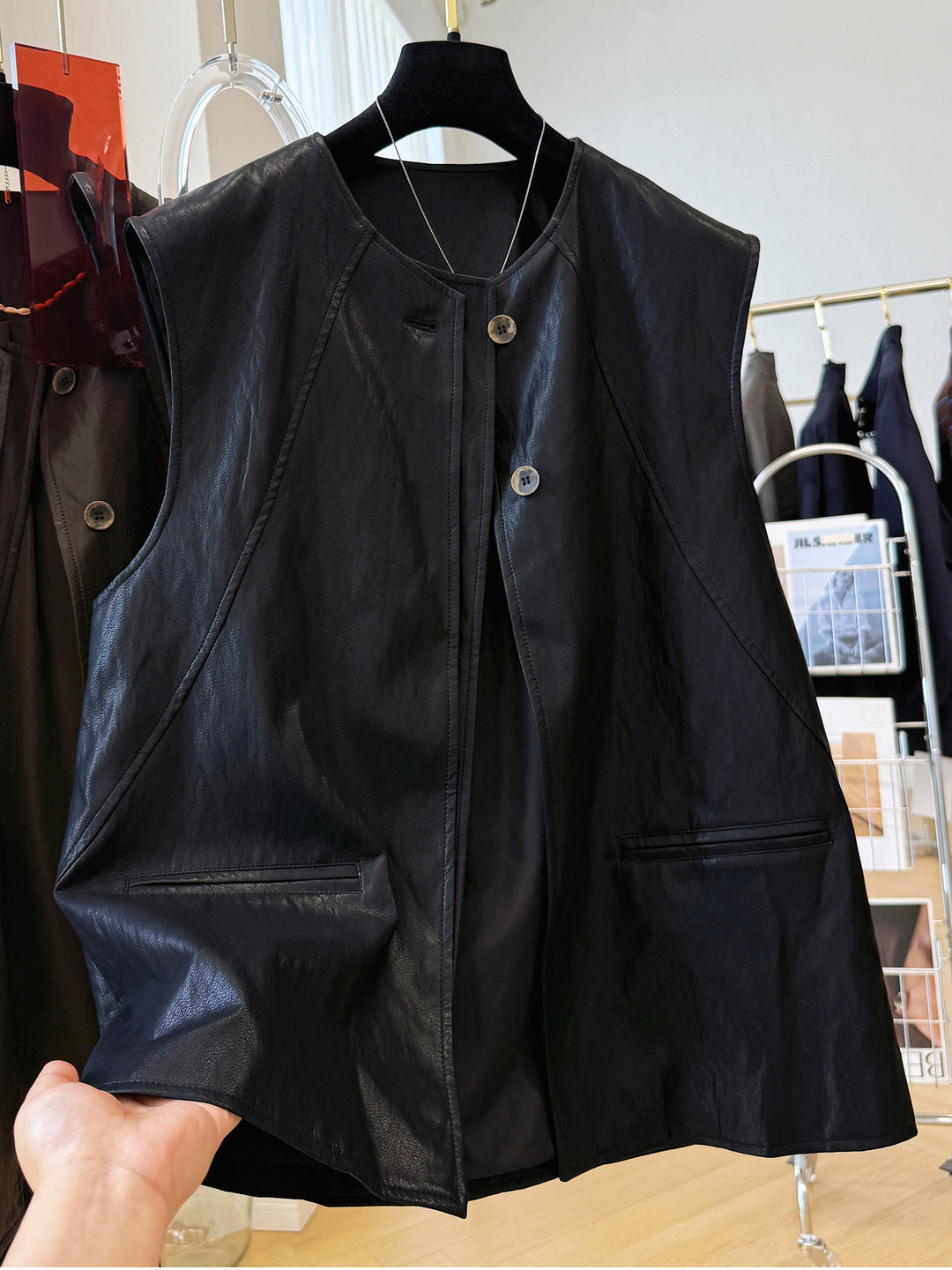 Ladies Noble Leather Waistcoat Mune Fashion