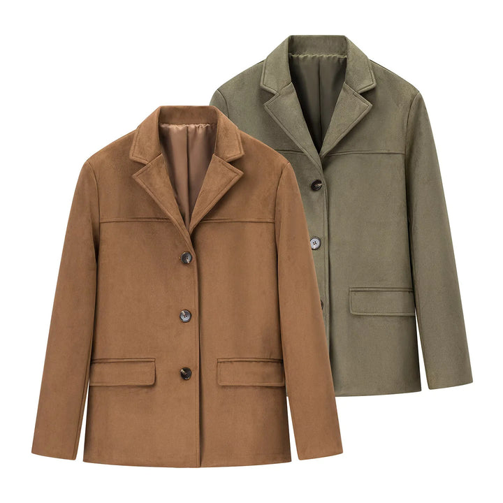 Women's short wool blend blazer coat with straight cut, notched collar and patch pockets Mune Fashion
