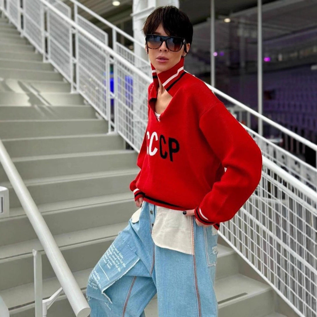 Women's oversized knit sweater with deep V-neck and hood Mune Fashion