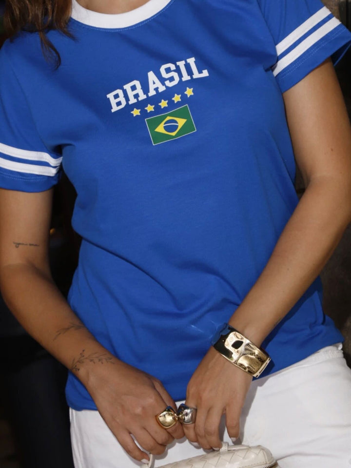 Women's sporty fan t-shirt with Brazil print and contrast stripes Mune Fashion