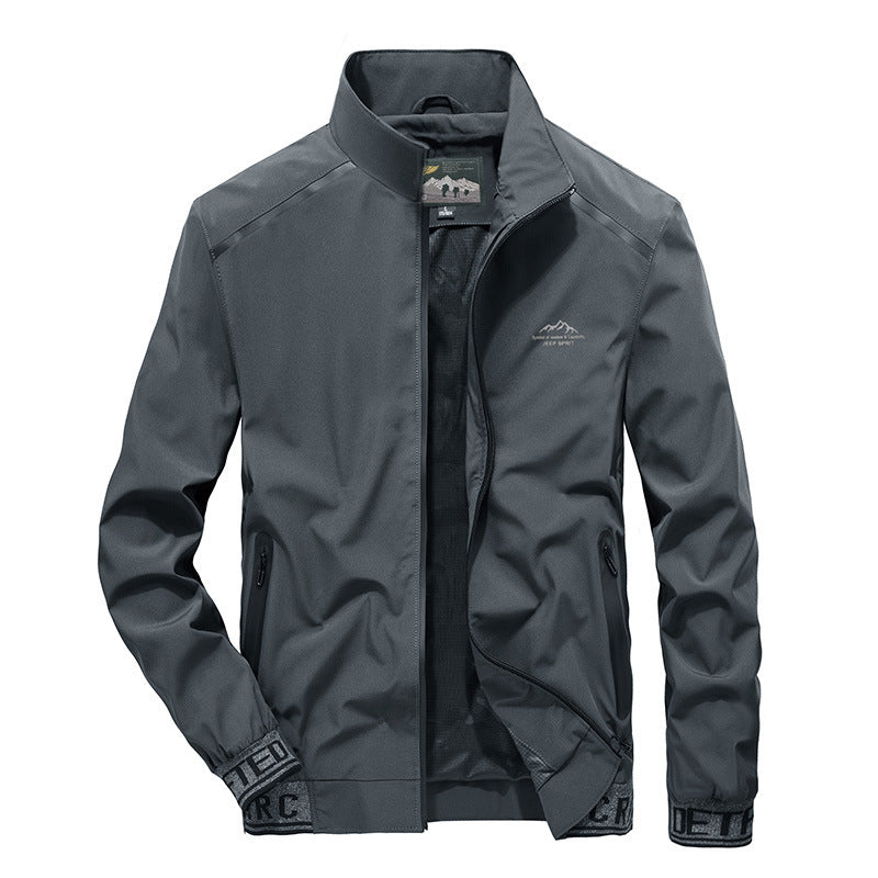 Men's softshell jacket with reflective inserts, water-repellent zip pockets, and high stand-up collar Mune Fashion