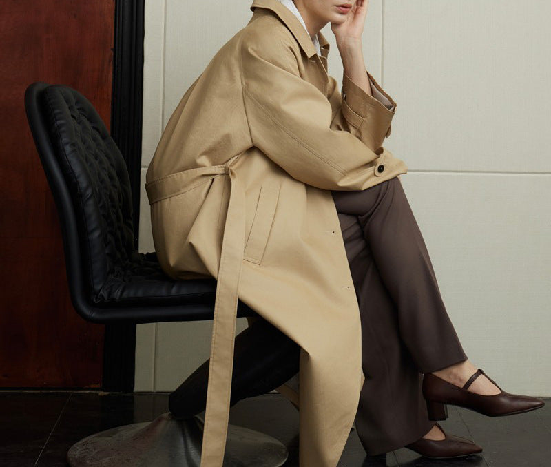 Ladies elegant trench coat with belted waist Drune