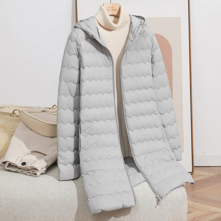 Women's Light Quilted Coat with Hood and Wavy Quilting Mune Fashion