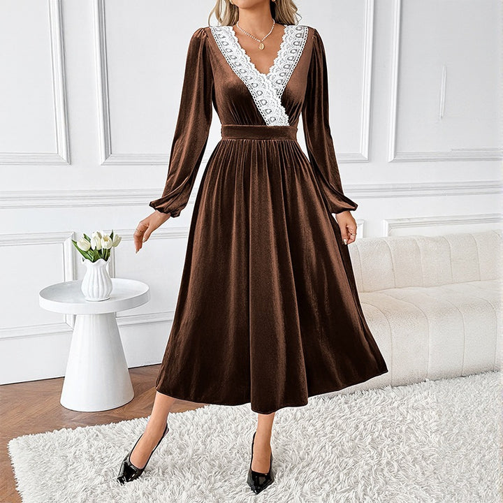Ladies Elegant Velvet Dress with V-Neck, Lace Trim and Tailored Midi Length Mune Fashion