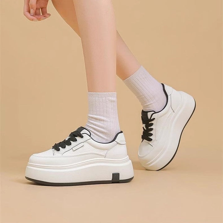 Women's Chunky Sneakers with High Platform and Durable Construction Mune Fashion