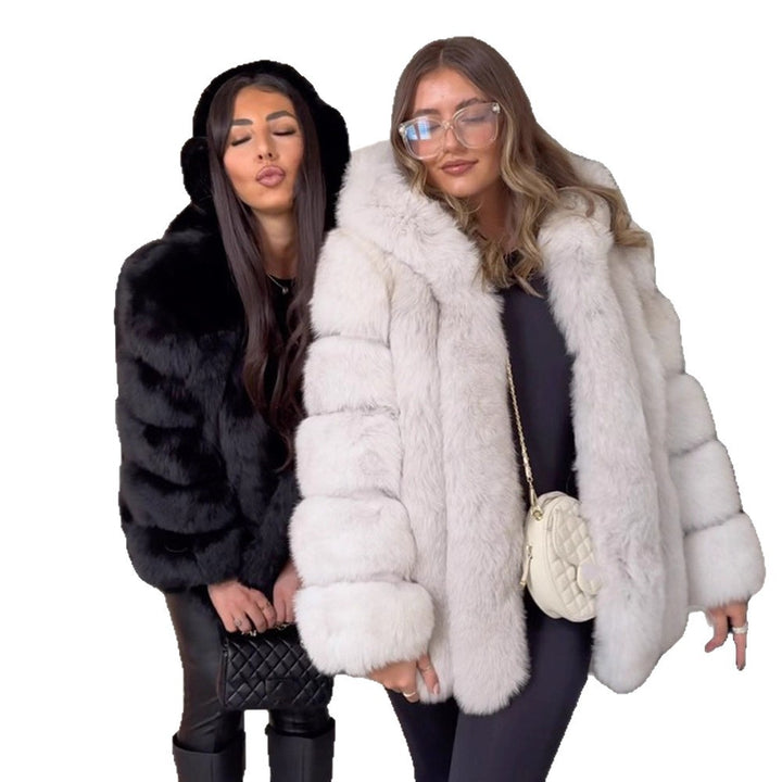 Ladies short coat made of faux fur with voluminous panels and shawl collar Mune Fashion