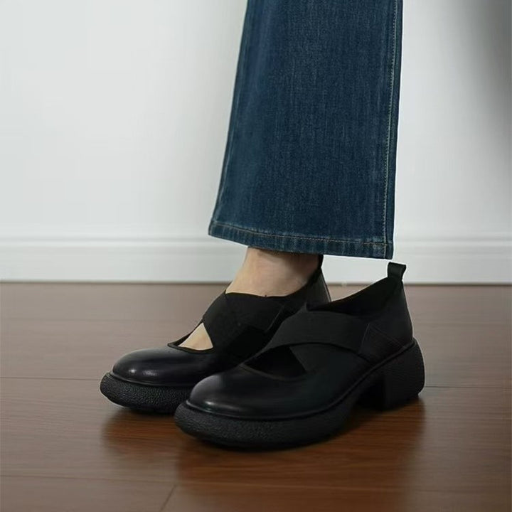 Women's Mary-Jane Slipper with elastic cross straps and profiled platform sole design Mune Fashion
