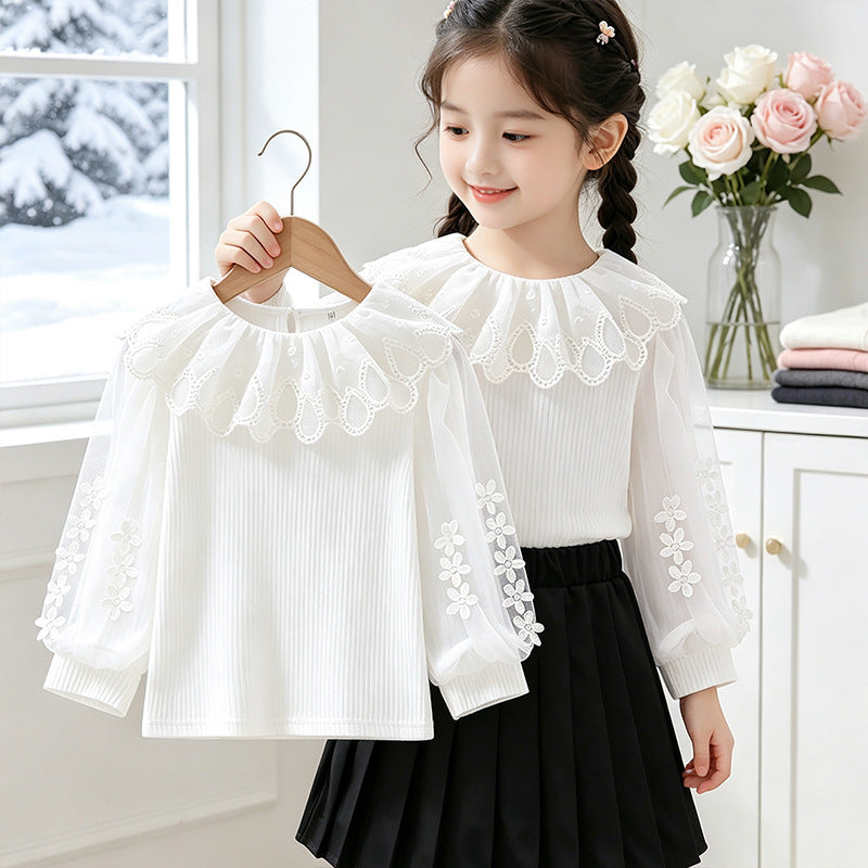 Girl's blouse with romantic lace collar and transparent puff sleeves Mune Fashion