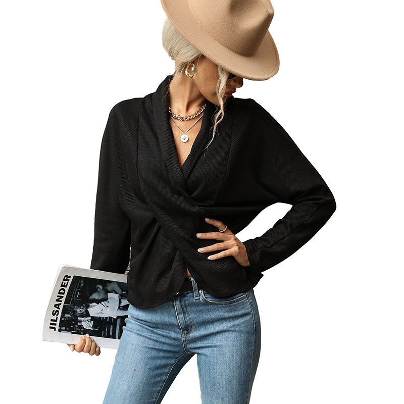 Women's crossover top made of waffle knit with V-neck and long sleeves Mune Fashion