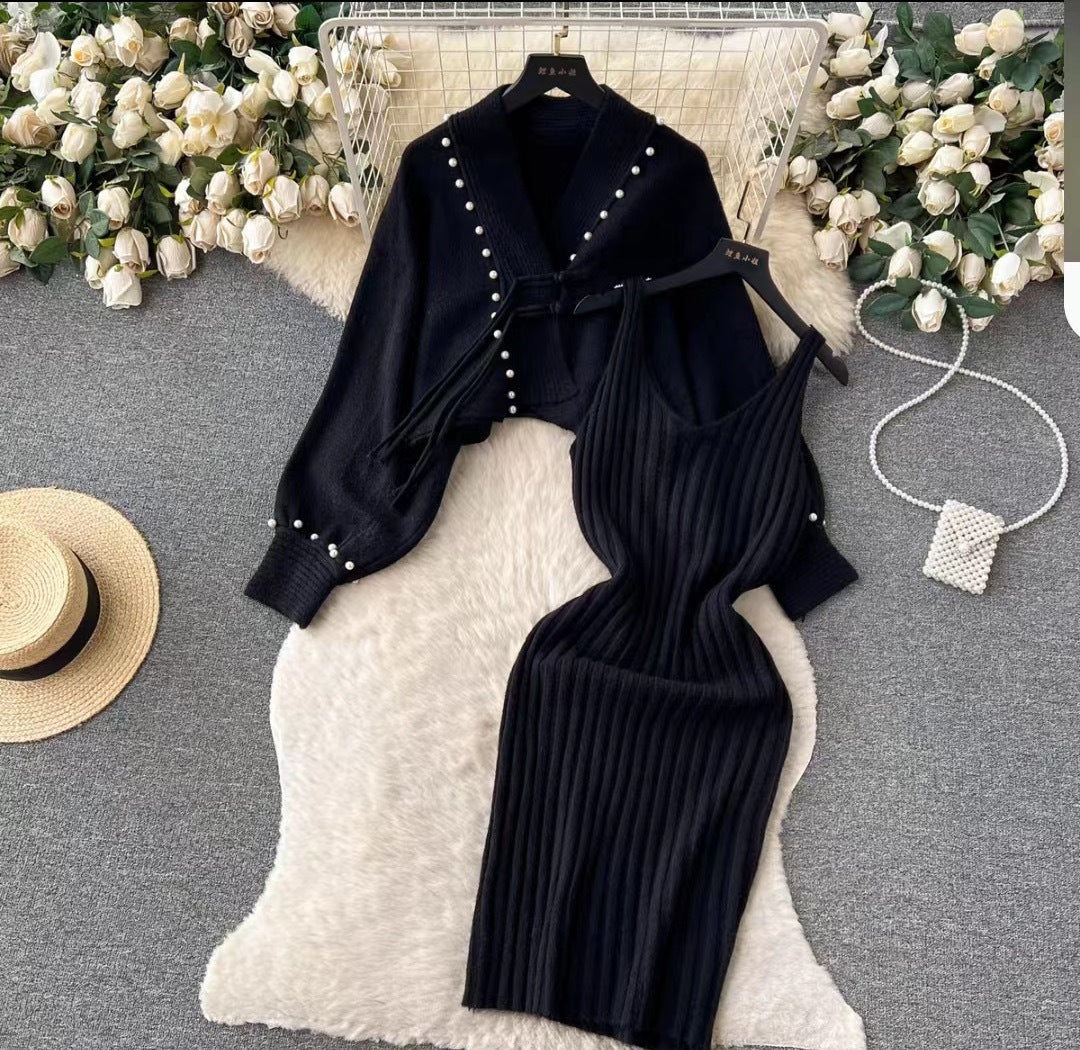 Ladies Elegant Knit Set with Rib Design Mune Fashion