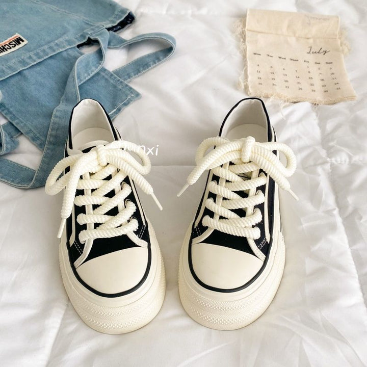 Women's Platform Sneakers with Elastic Lacing System and Durable Upper Material Mune Fashion