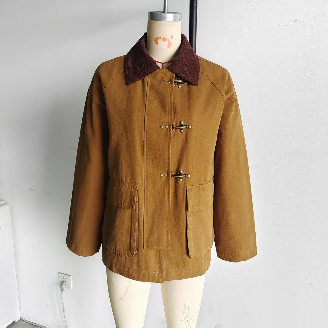 Women's trendy field jacket with cord collar, toggle fastenings and large flap pockets Mune Fashion