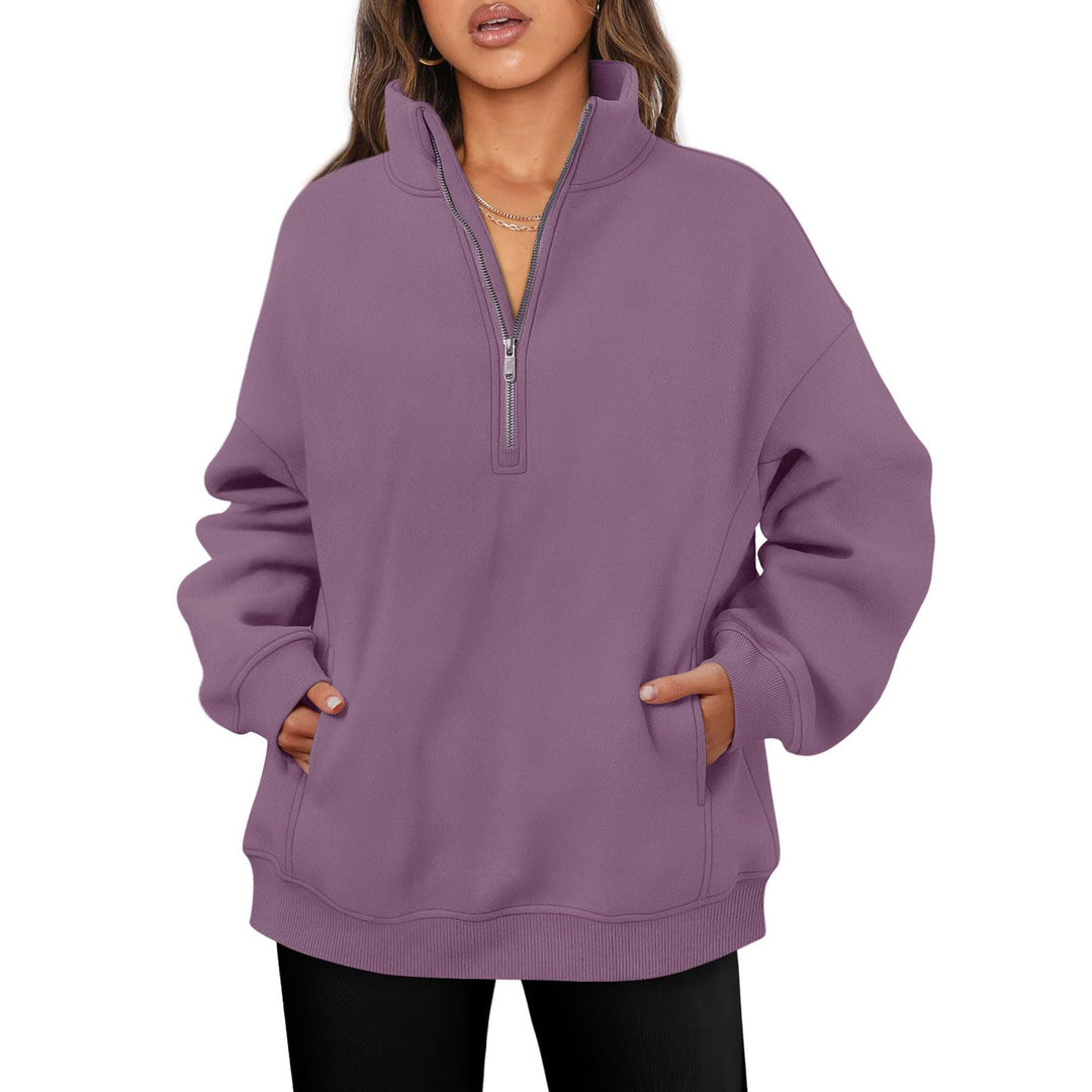 Women's oversized half-zip pullover with stand-up collar, kangaroo pocket and ribbed cuffs Mune Fashion