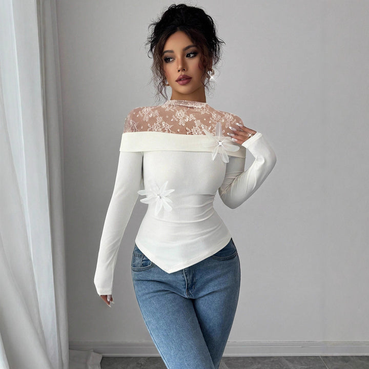 Women's figure-hugging off-shoulder ribbed knit top with lace illusion collar and flower appliqué Mune Fashion