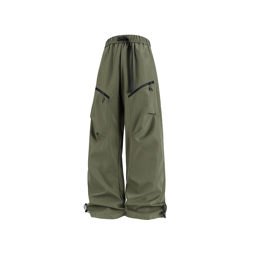 Men's Wide Technical Cargo Pants with Drawstring Waistband, Adjustable Leg Openings and Zipper Pockets Drune