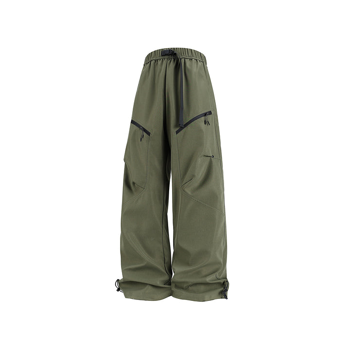 Men's Wide Technical Cargo Pants with Drawstring Waistband, Adjustable Leg Openings and Zipper Pockets Drune