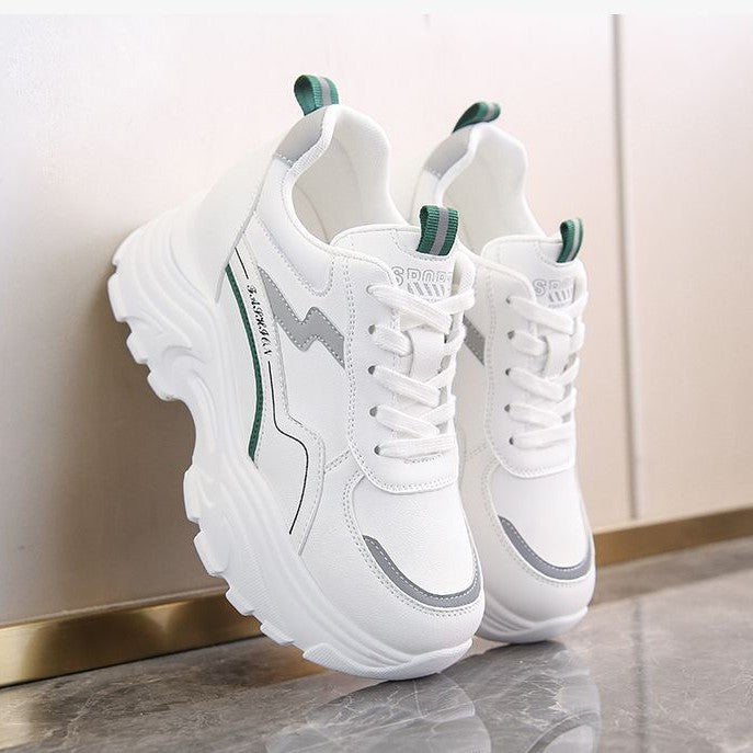Women's sporty sneakers with cushioned profile sole and breathable upper material structure Mune Fashion