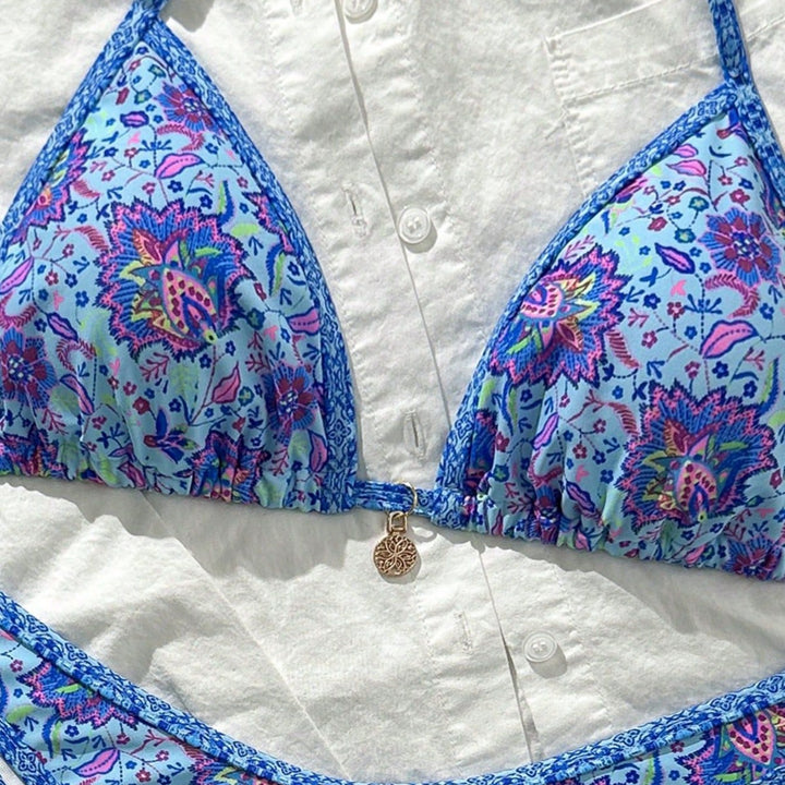 Women's Triangle Bikini with Vibrant Floral Pattern Mune Fashion